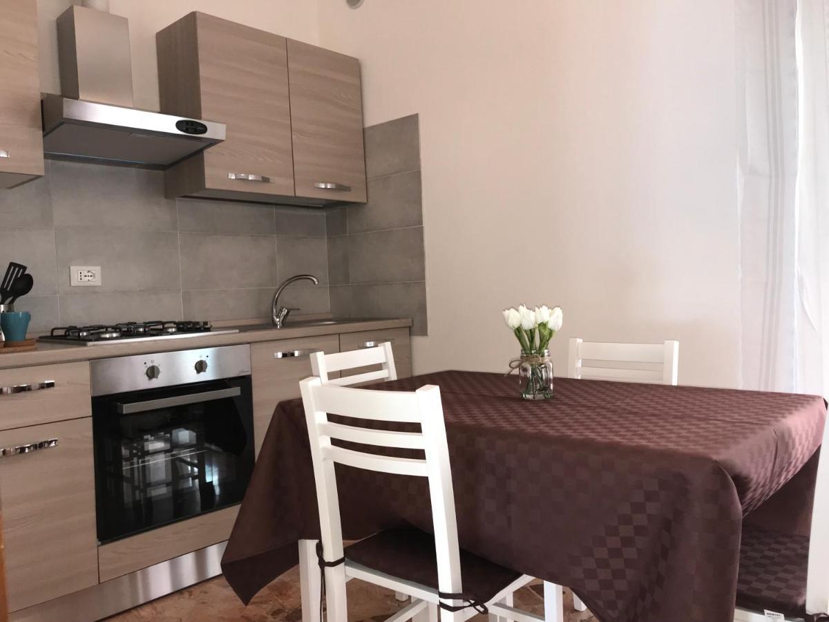 דירות מסטרה Casa Lucia מראה חיצוני תמונה