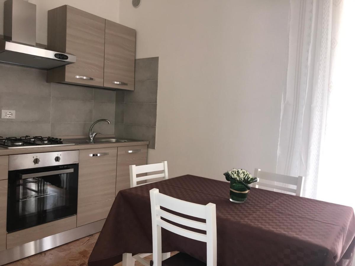 דירות מסטרה Casa Lucia מראה חיצוני תמונה